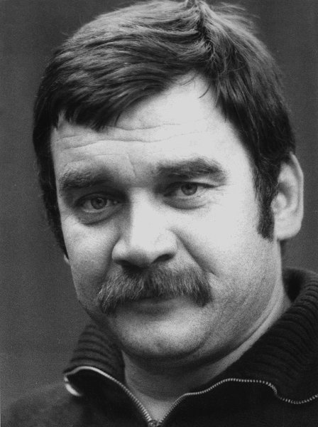 Dvornik, Boris Hrvatska enciklopedija